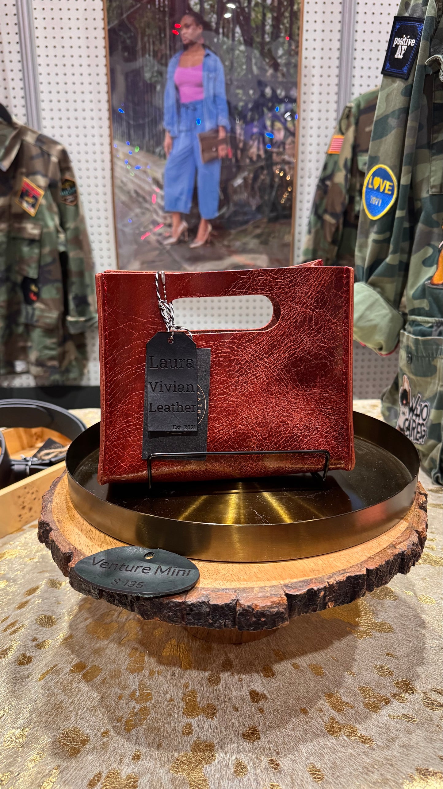 Venture Mini Clutch