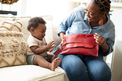 The Mae Clutch Solids